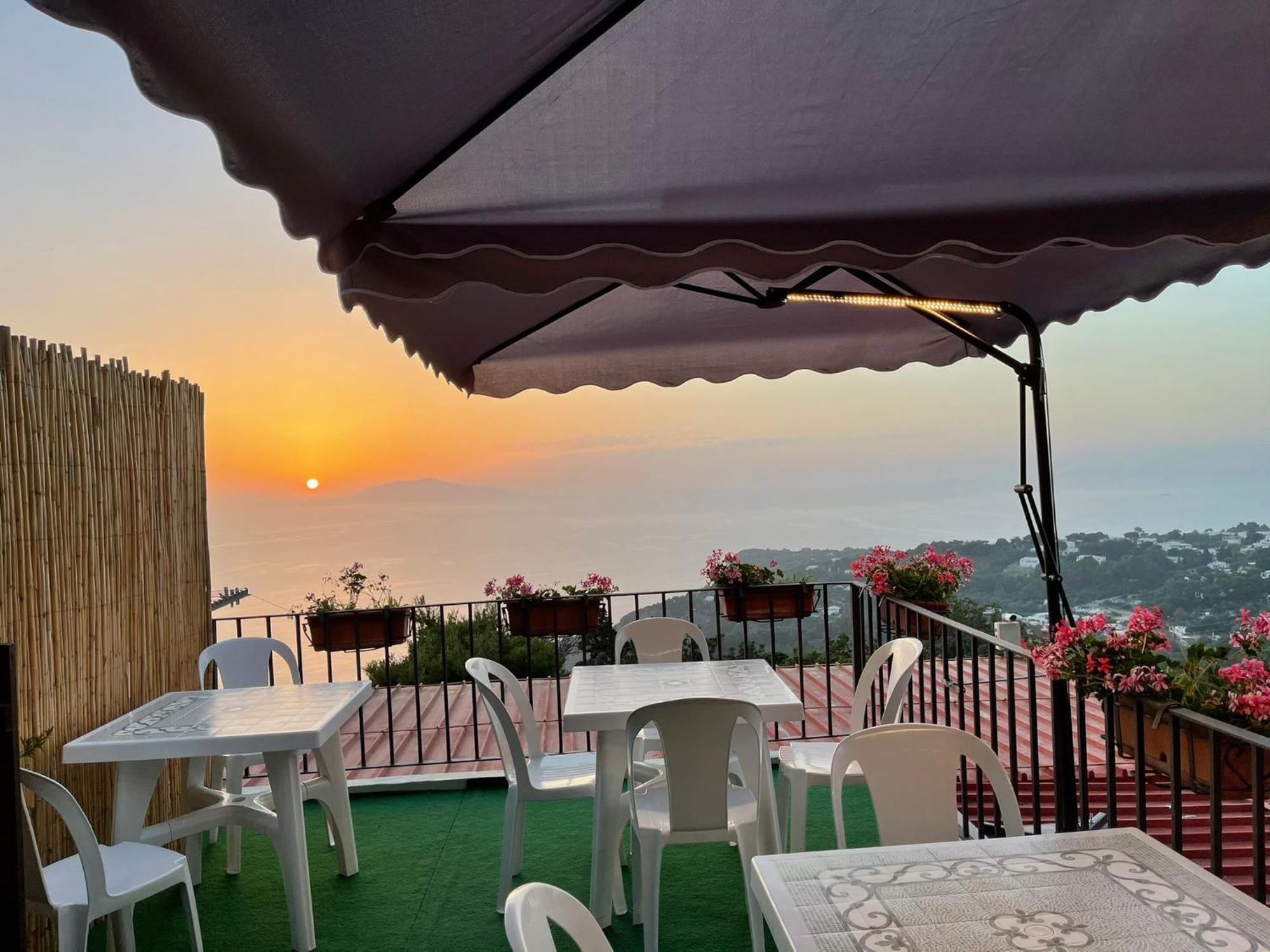 Le Ginestre Di Capri Bb & Holiday House Anacapri  Dış mekan fotoğraf