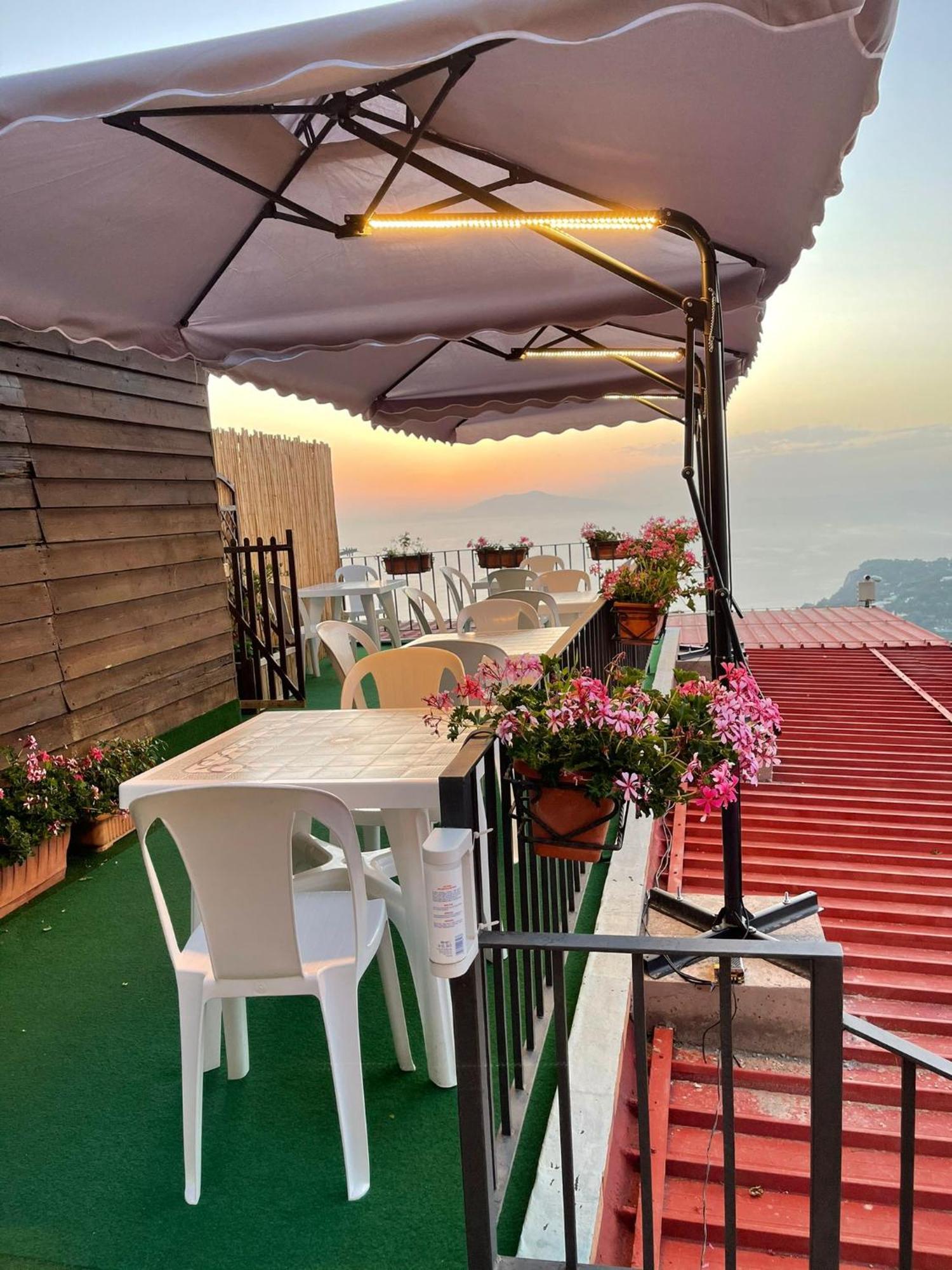 Le Ginestre Di Capri Bb & Holiday House Anacapri  Dış mekan fotoğraf