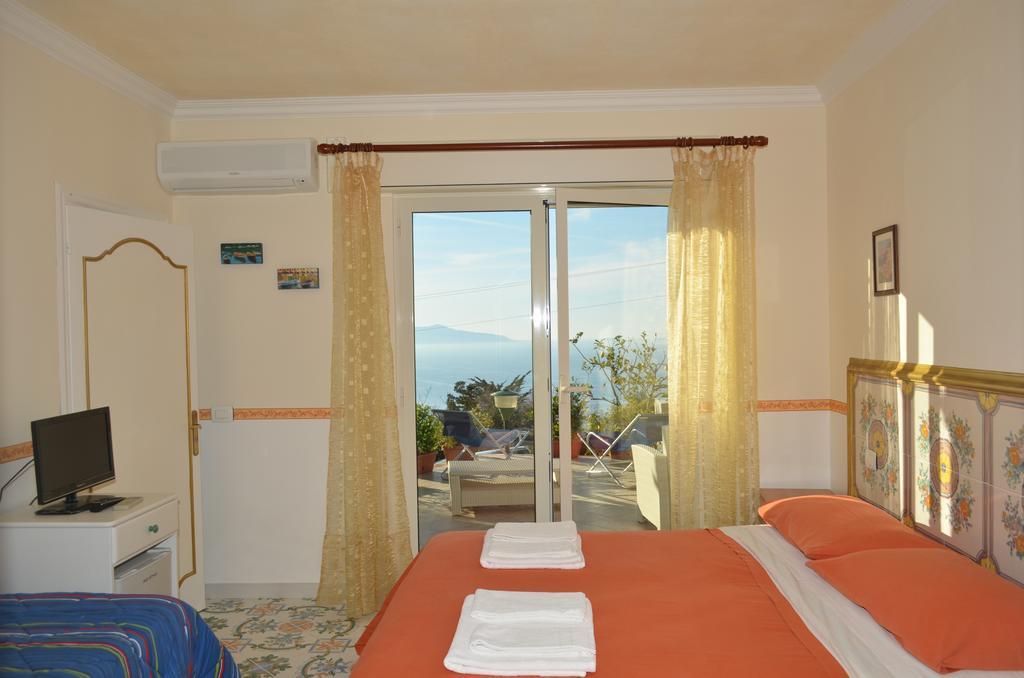 Le Ginestre Di Capri Bb & Holiday House Anacapri  Dış mekan fotoğraf