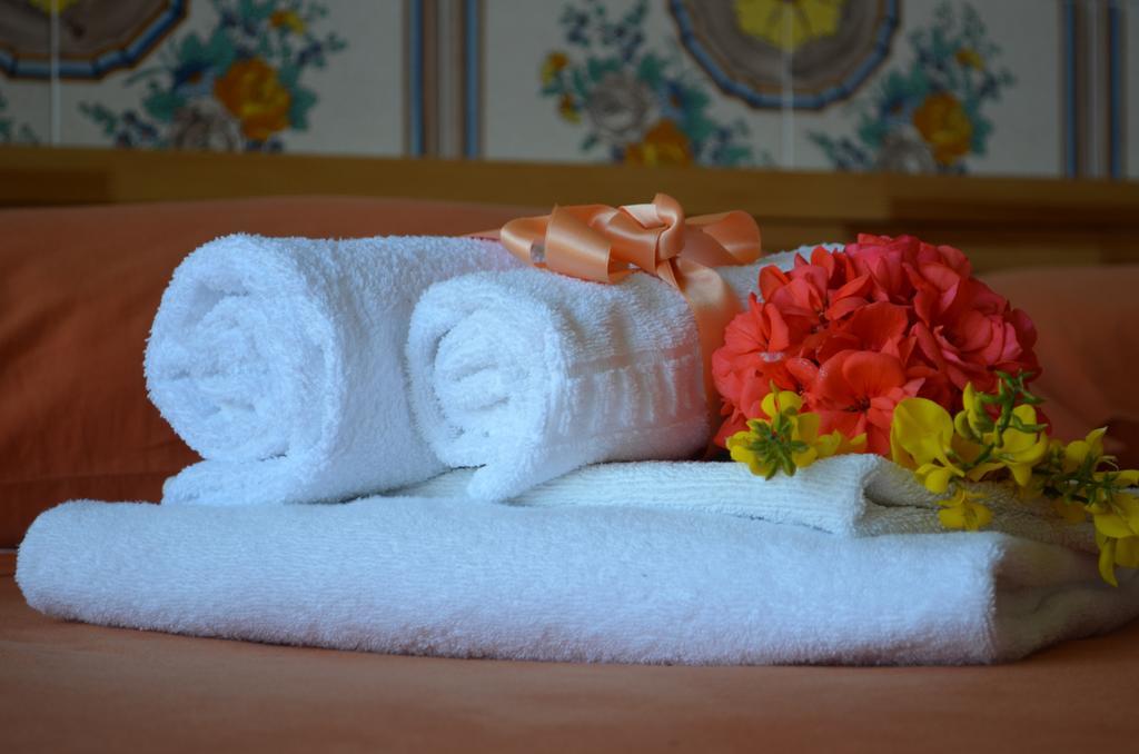 Le Ginestre Di Capri Bb & Holiday House Anacapri  Dış mekan fotoğraf