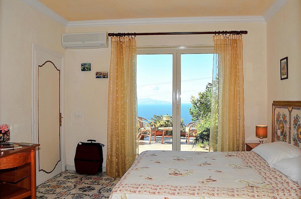 Le Ginestre Di Capri Bb & Holiday House Anacapri  Dış mekan fotoğraf