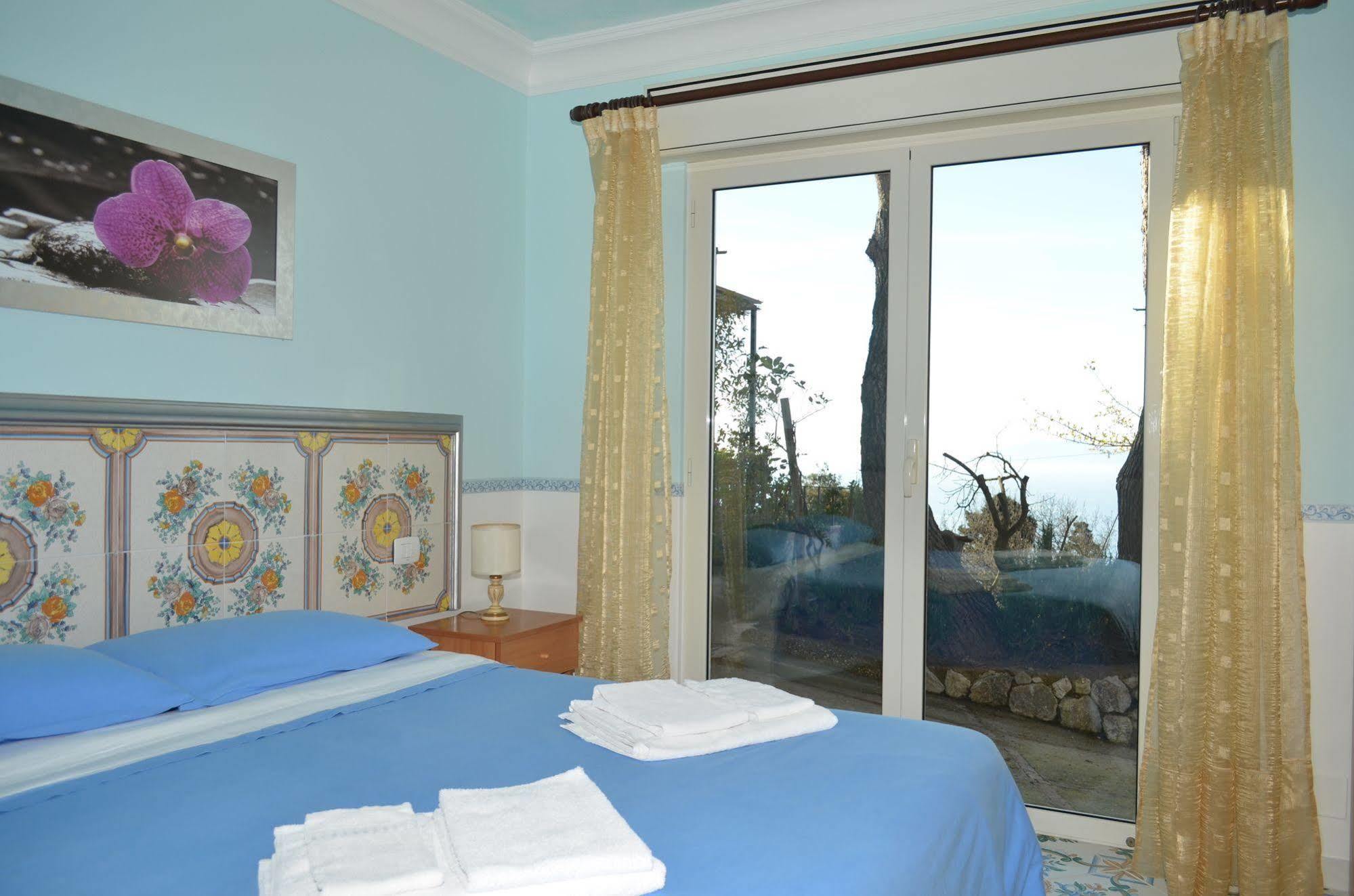 Le Ginestre Di Capri Bb & Holiday House Anacapri  Dış mekan fotoğraf