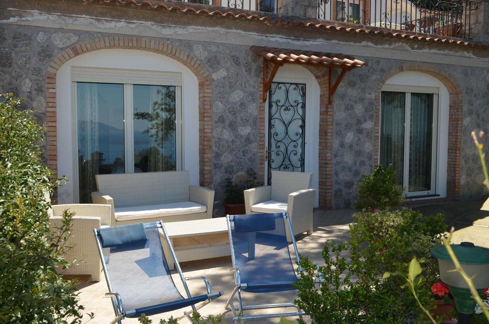 Le Ginestre Di Capri Bb & Holiday House Anacapri  Dış mekan fotoğraf